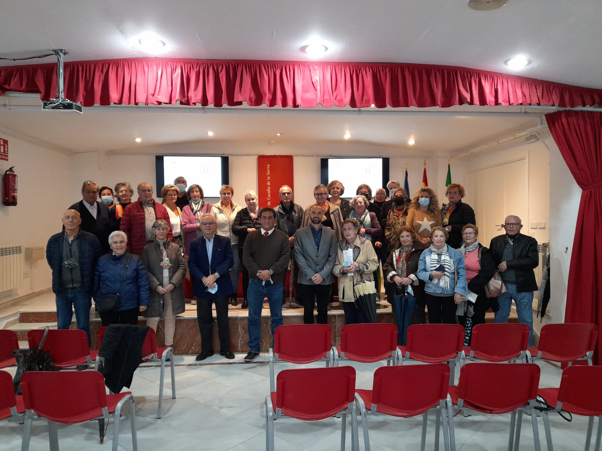 Queda inaugurado el curso 2021/2022 del Aula de la Experiencia. – Cazalla de la Sierra