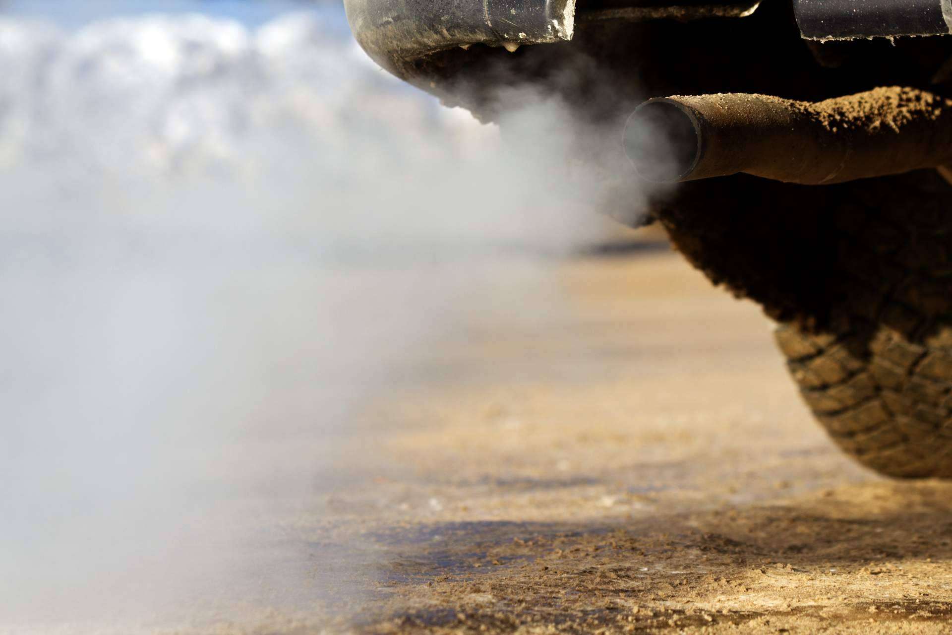 Ahorrar en combustible con el Eco limpiador carbonilla de ECO CARBURANTE MOTOR