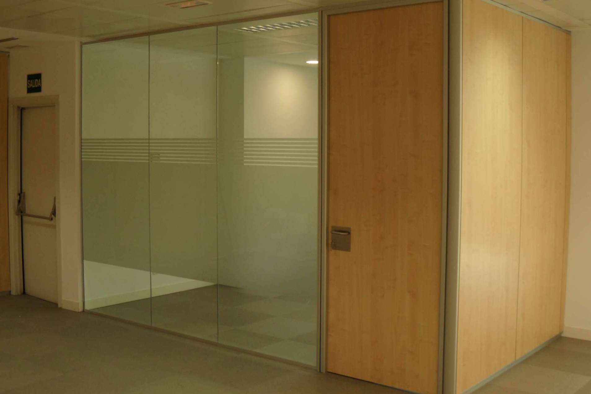 OfficeDeco, la colección de mamparas de oficina
