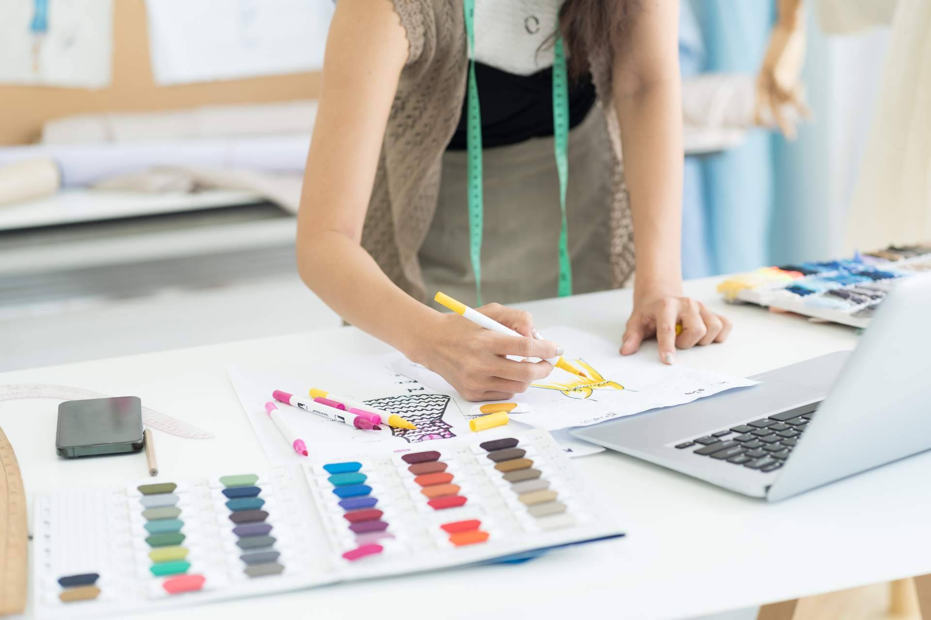 Gesenco Formación y su oferta en cursos y másteres en diseño de vestuario escénico