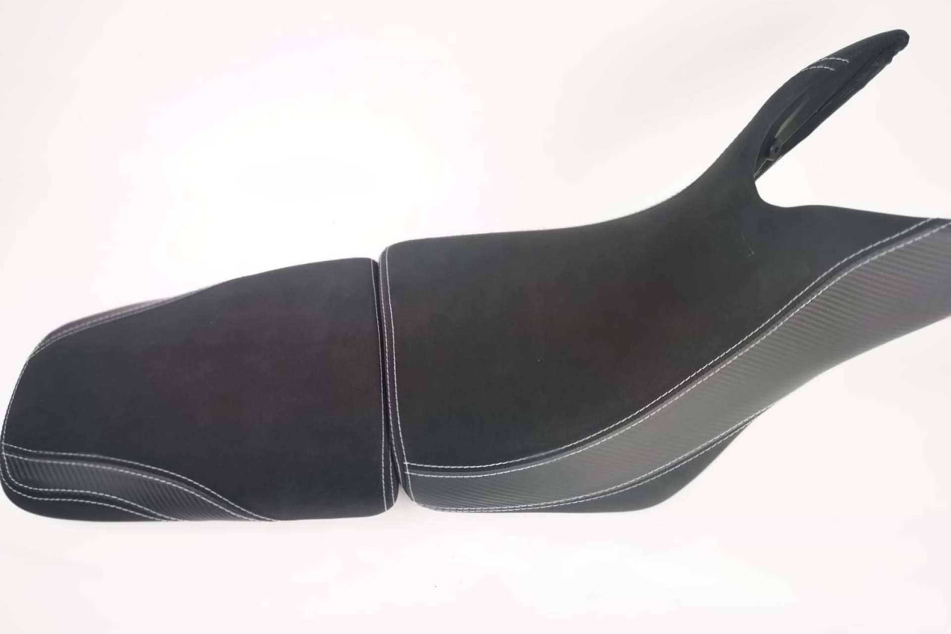 Para moto JM Fundas ofrece fundas personalizadas