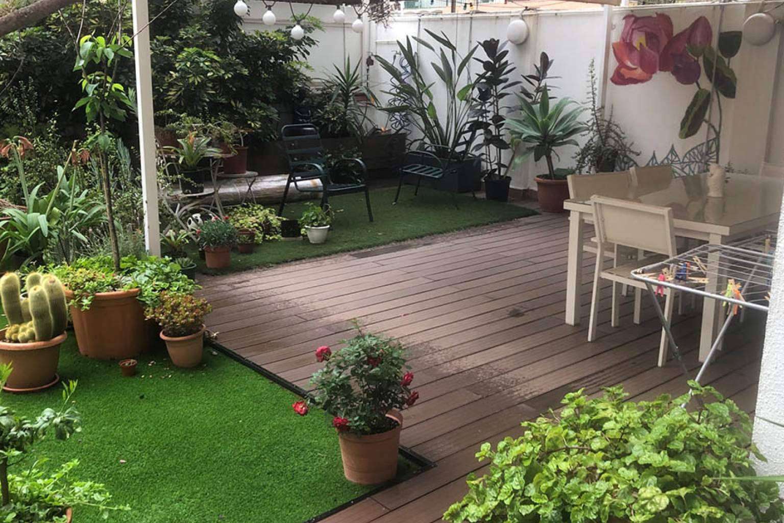 Ideas para decorar el jardín con tarima exterior
