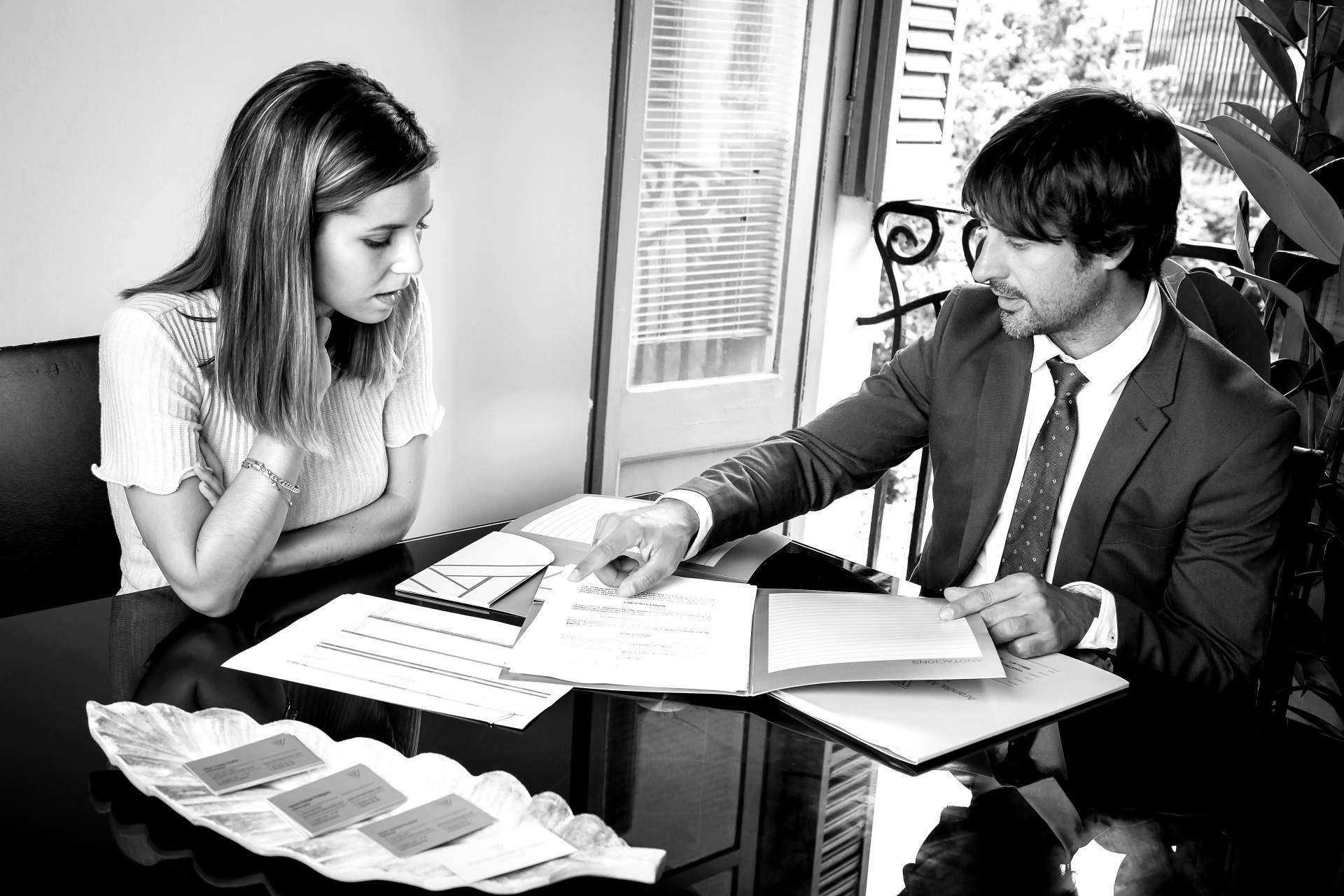 Asesoramiento especializado en derecho civil y bancario, con los profesionales de AMT Advocats