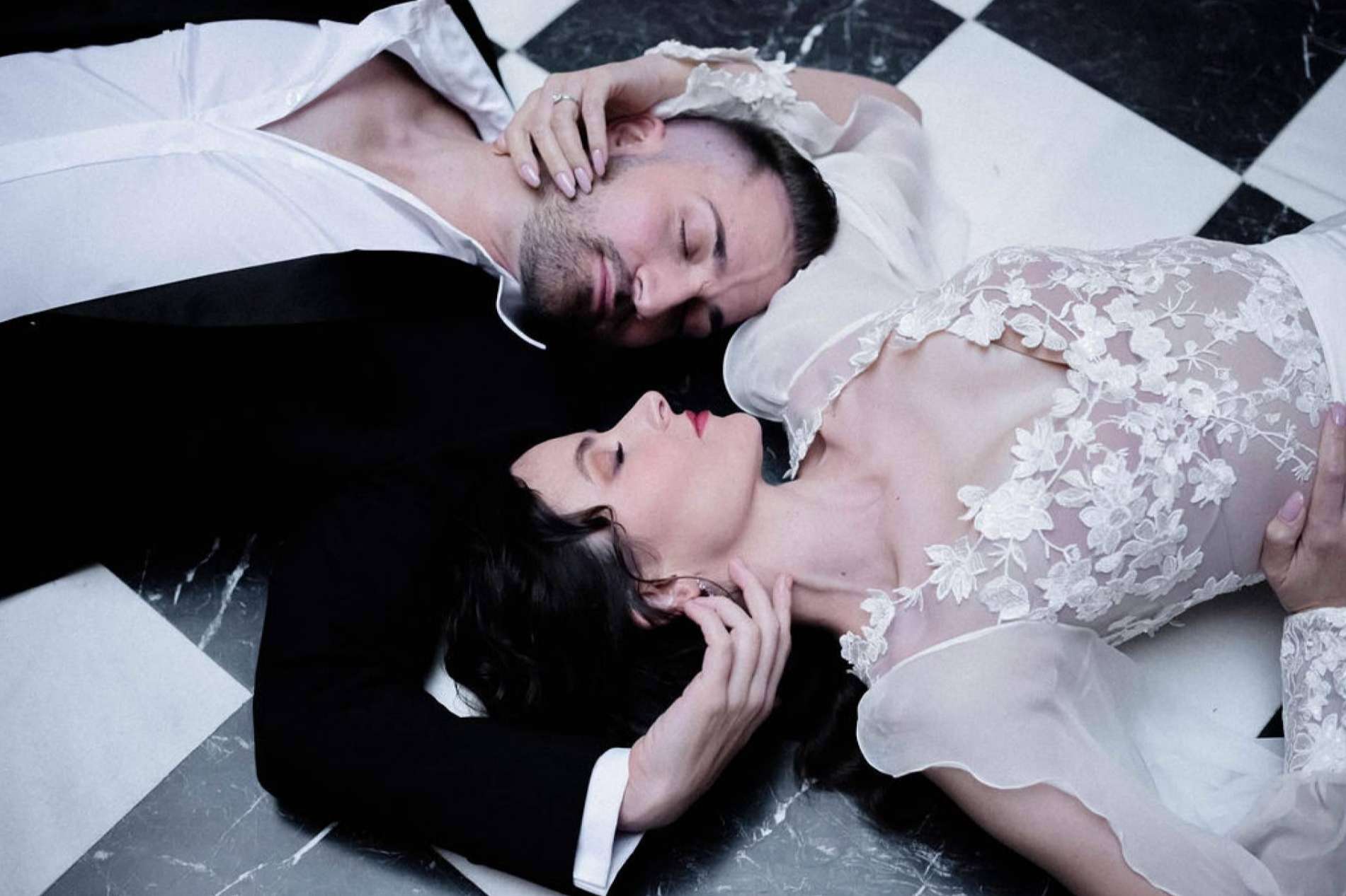 Se presenta la nueva editorial más romántica de la temporada por la diseñadora nupcial española emergente, Valérie Moreau.