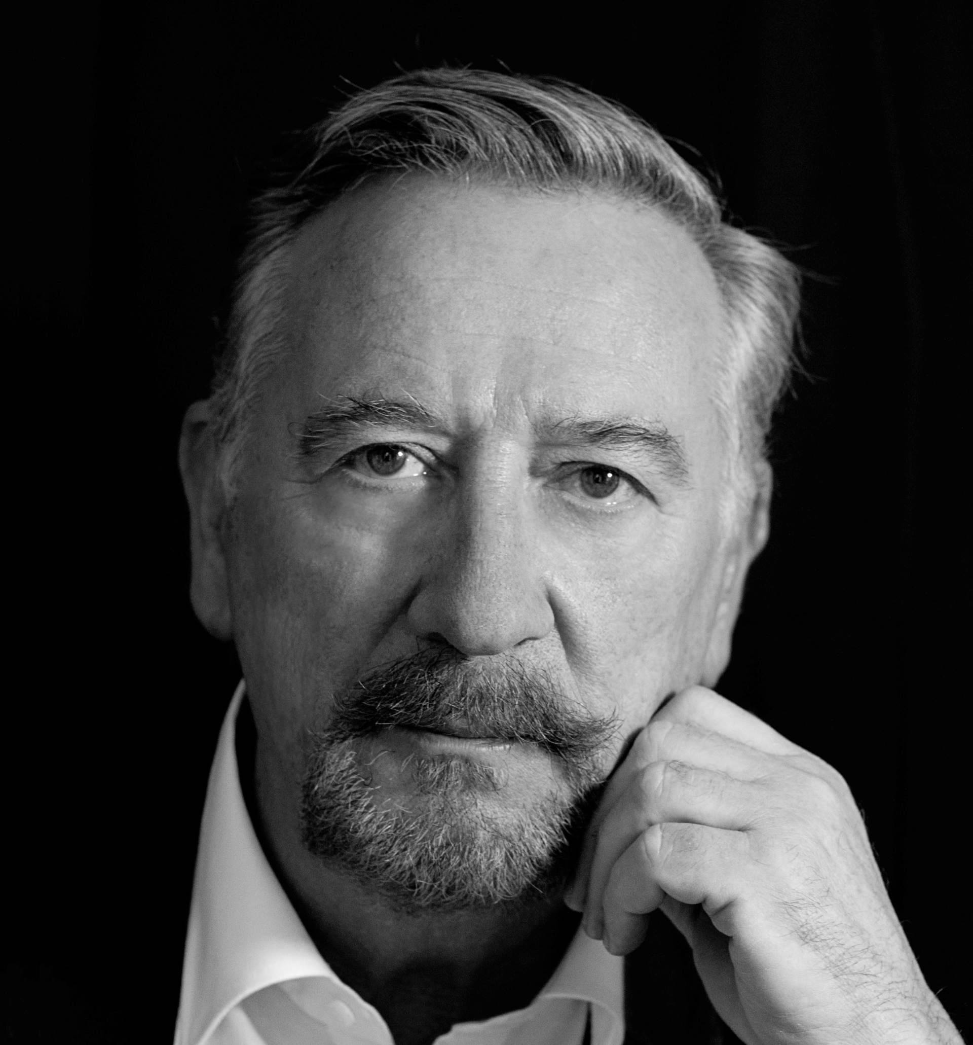 Alberto Cavilla Peñalver publica ‘Puzle’, una novela policiaca llena de misterio e intriga.