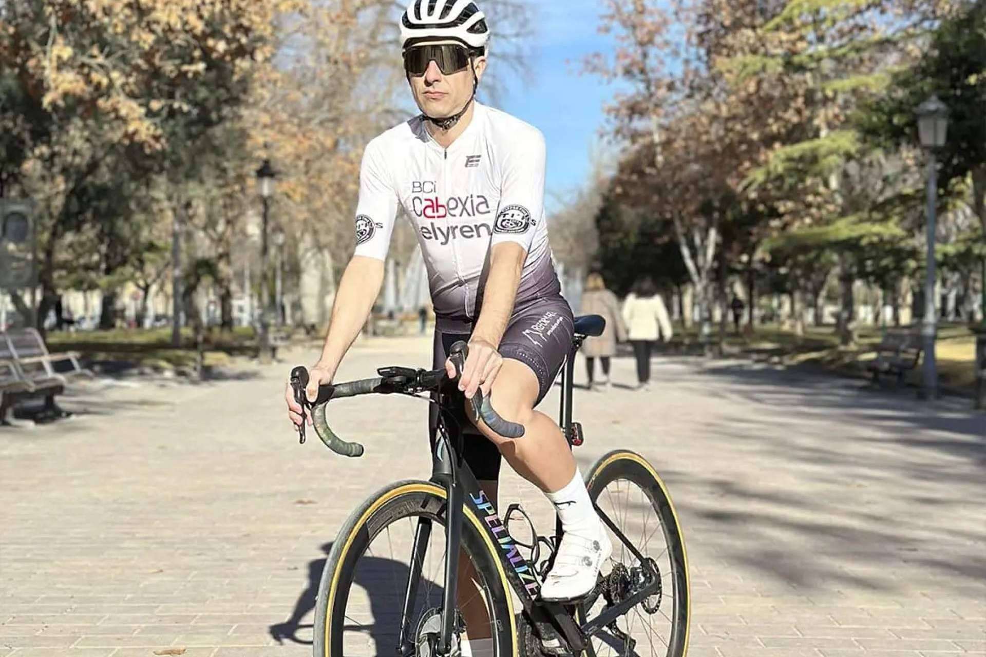 Equipación de ciclismo personalizadas; Una de las mejores elecciones para el equipo con EKUON