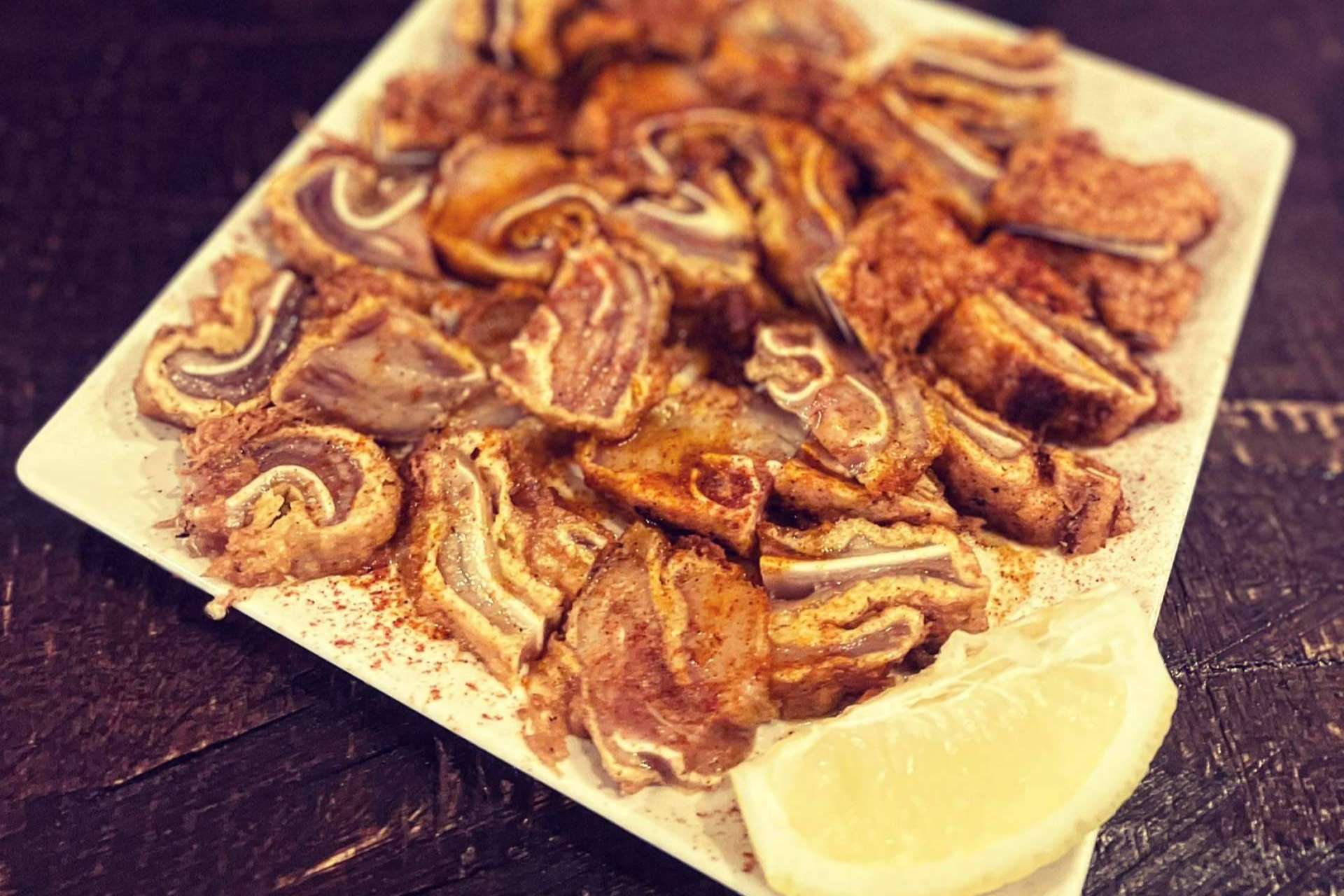 Conoce La Favorita, uno de los mejores bares de vinos de Valladolid.