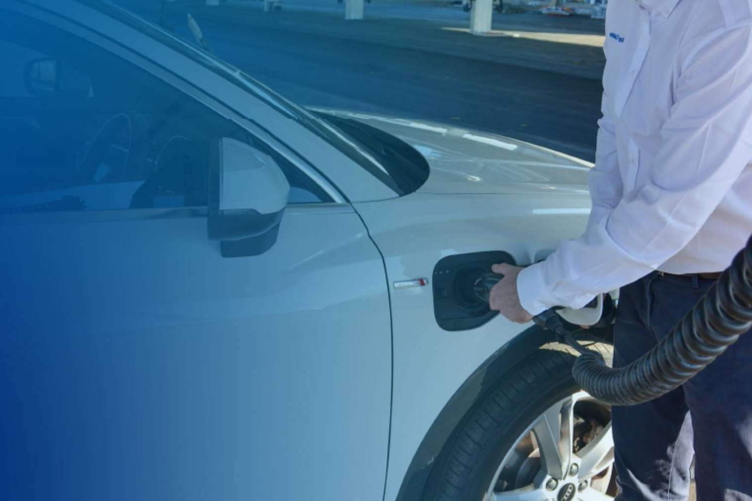 Top Cable instala en sus oficinas uno de los mayores puntos de recarga de EV de Europa