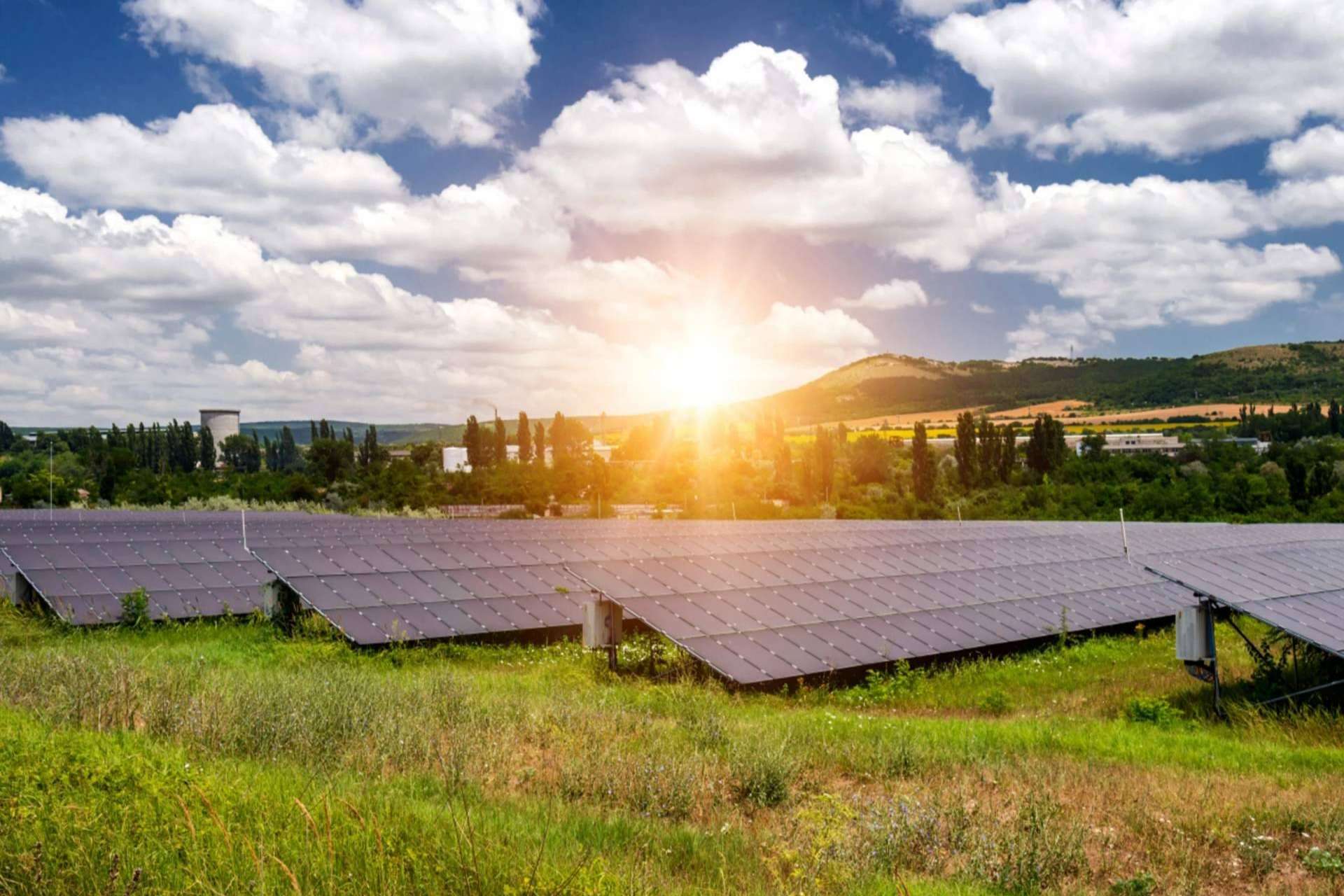 Instalación de paneles solares en Aragón, oportunidades y retos de la transición energética