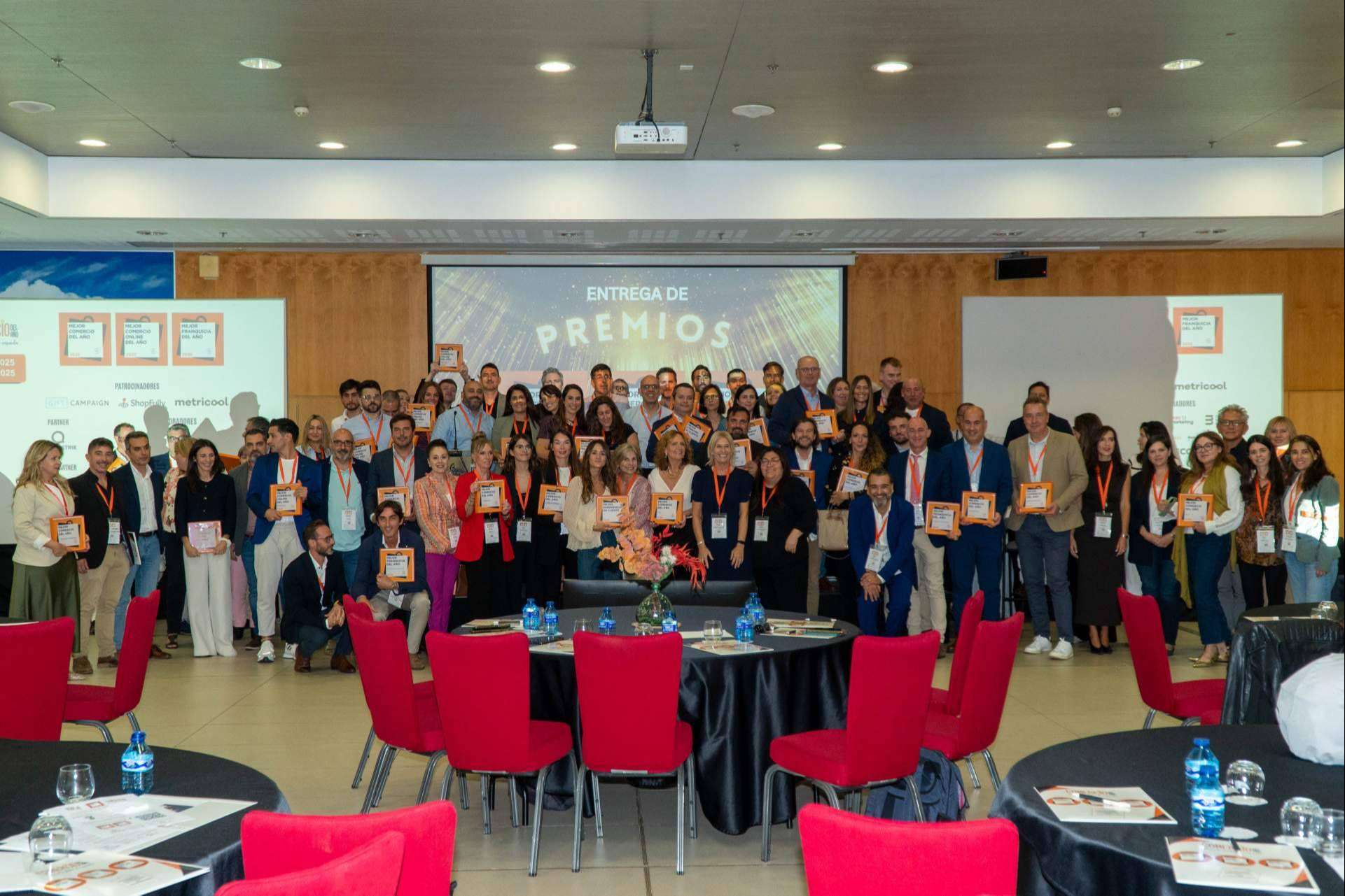 Las marcas galardonadas en la 14ª edición de los premios al Mejor Comercio del Año y Mejor Comercio Online del Año 2025 en Barcelona