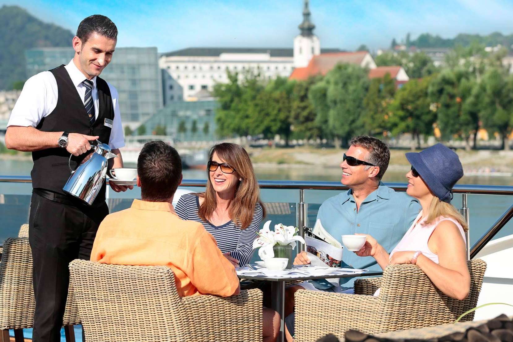 AmaWaterways presenta su Crucero de Mercados Navideños 2025 con 'toque latino'
