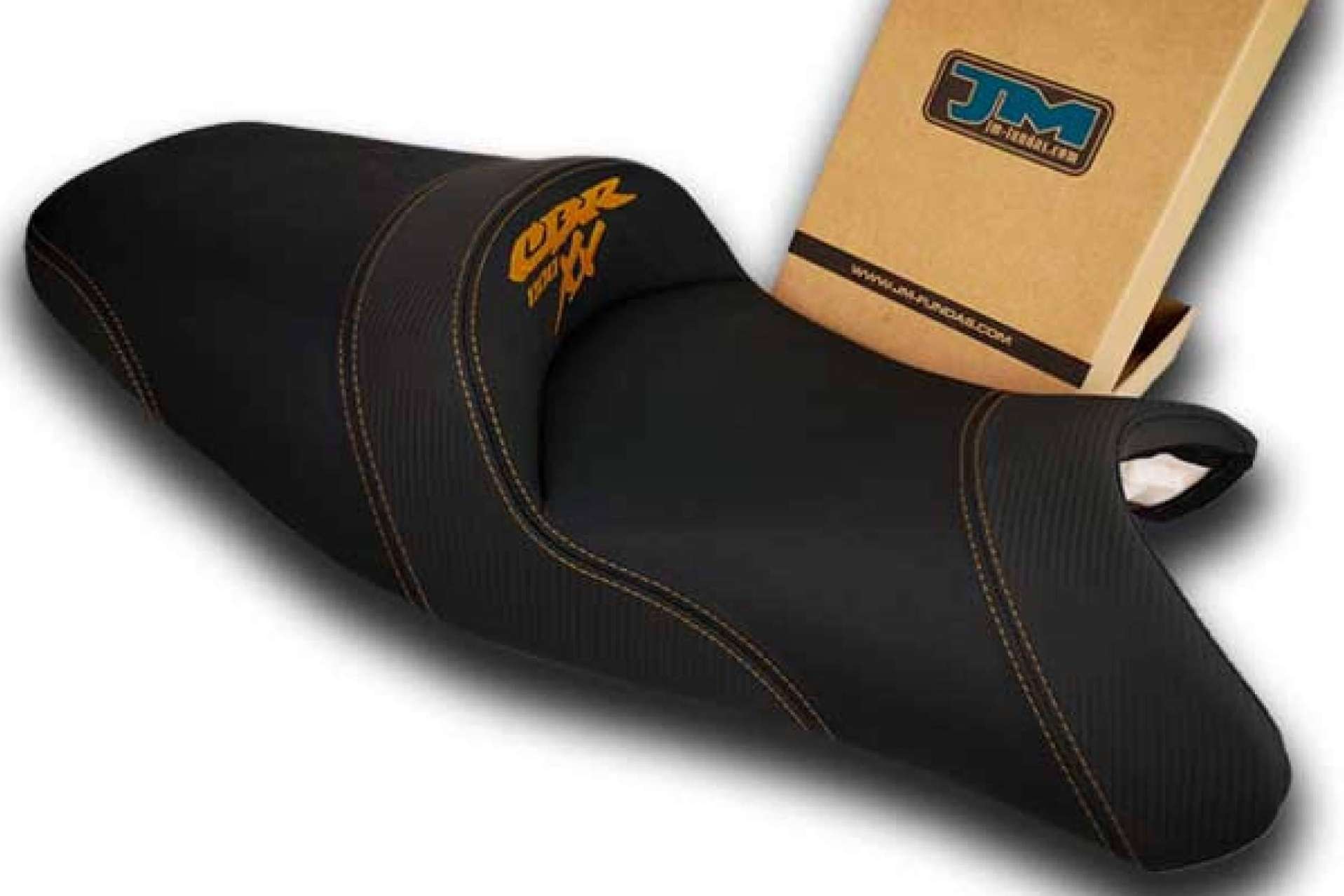 Tapizar asiento de moto con estilo; JM-FUNDAS destaca con fundas personalizadas y funcionales