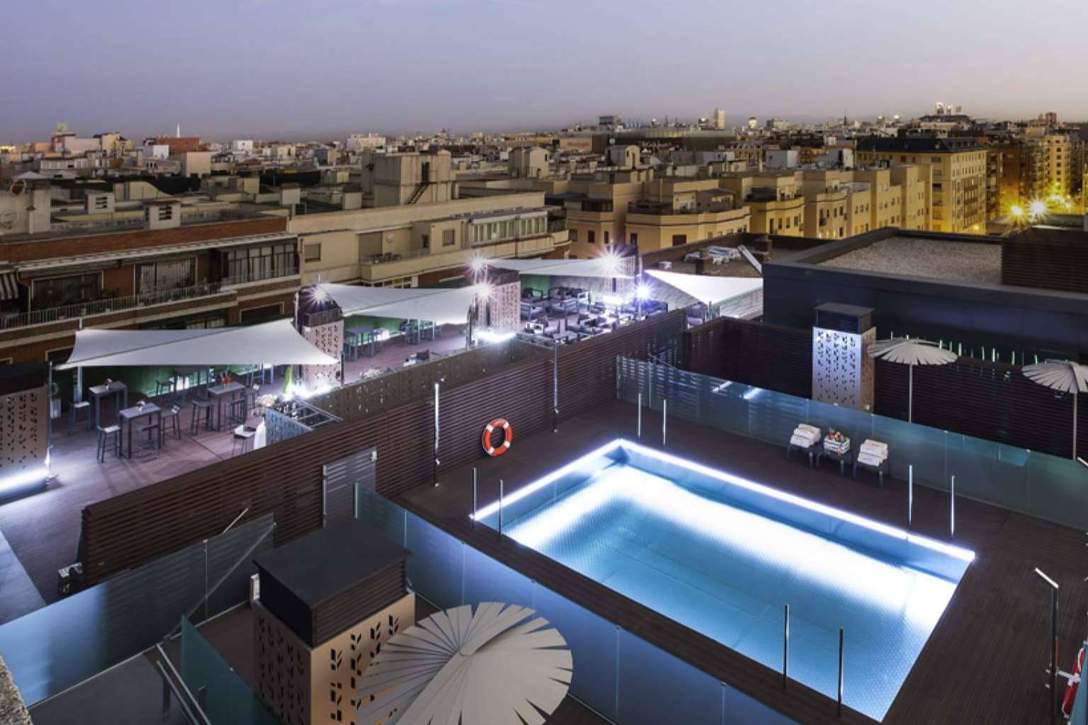 Hoteles para recibir el verano de la mejor forma