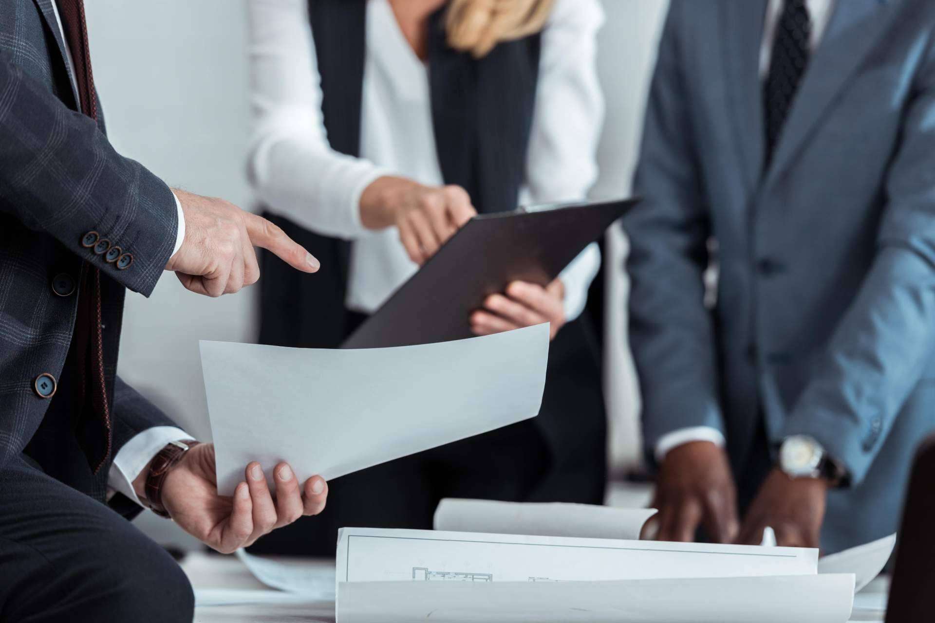 ¿Puede un trabajador aportar datos personales de sus compañeros en juicio? El TSJ de Madrid aclara los límites
