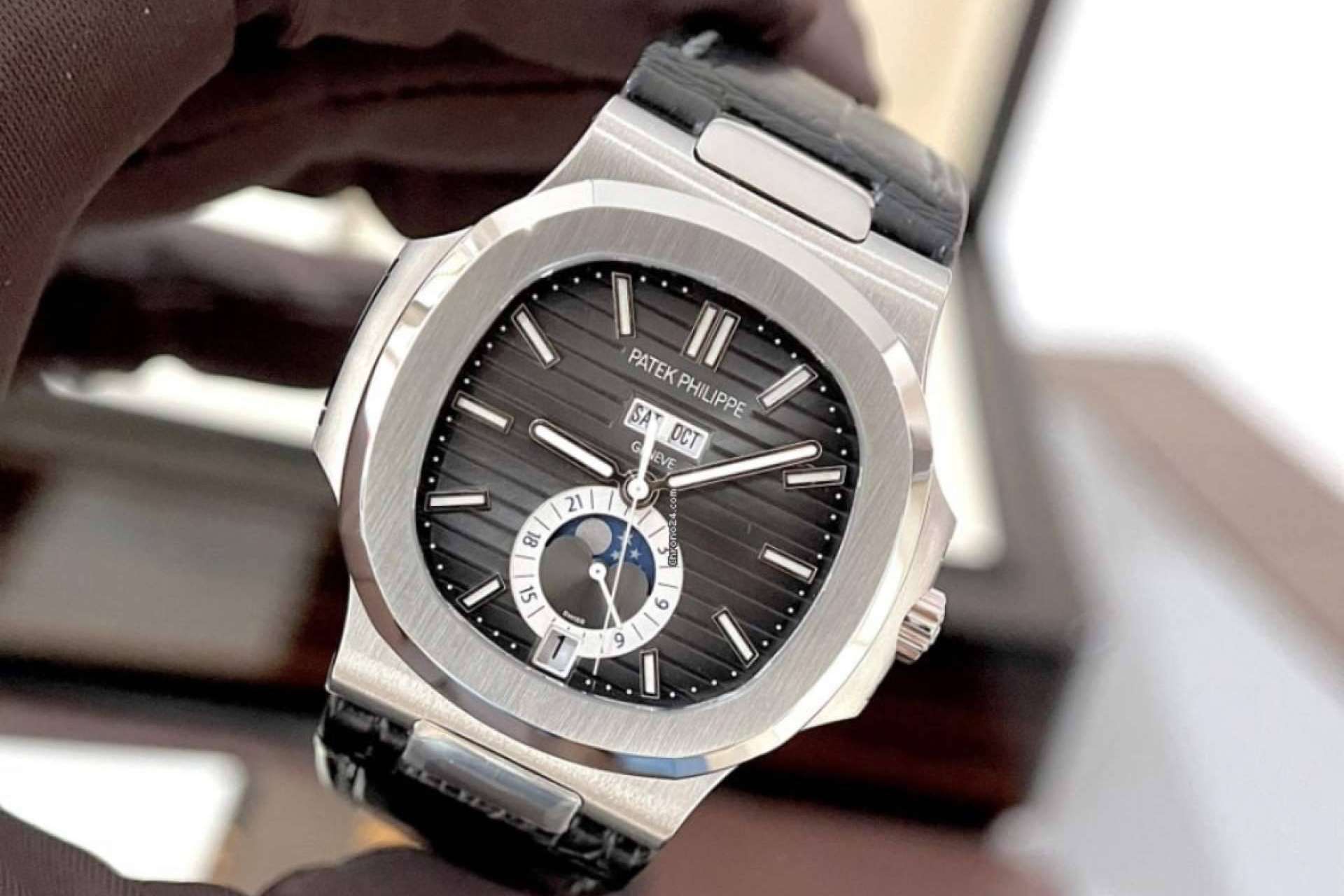 Trading Watches