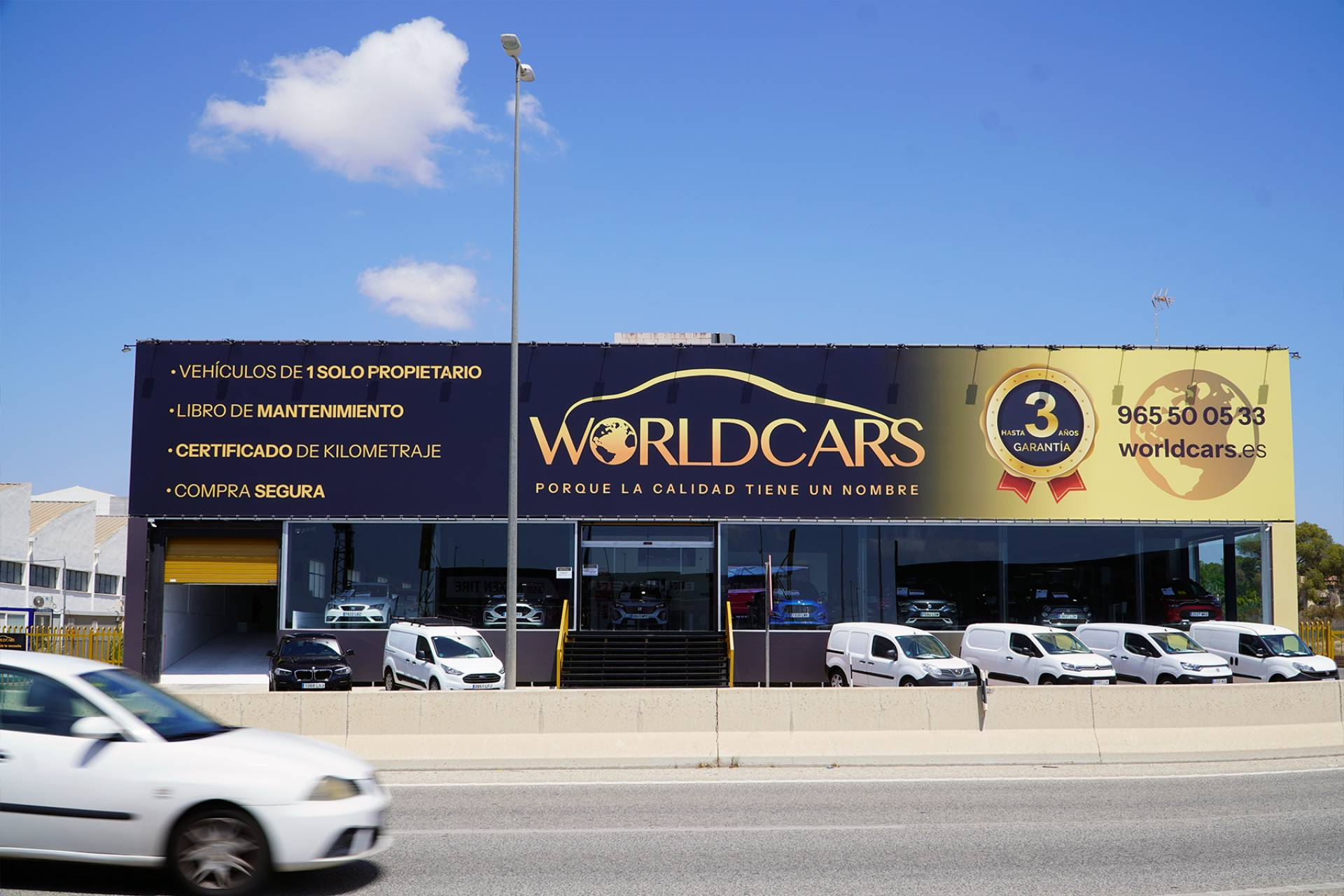 Antes de comprar coche, mirar esto; Worldcars arrasa en 7 ciudades con 600 vehículos