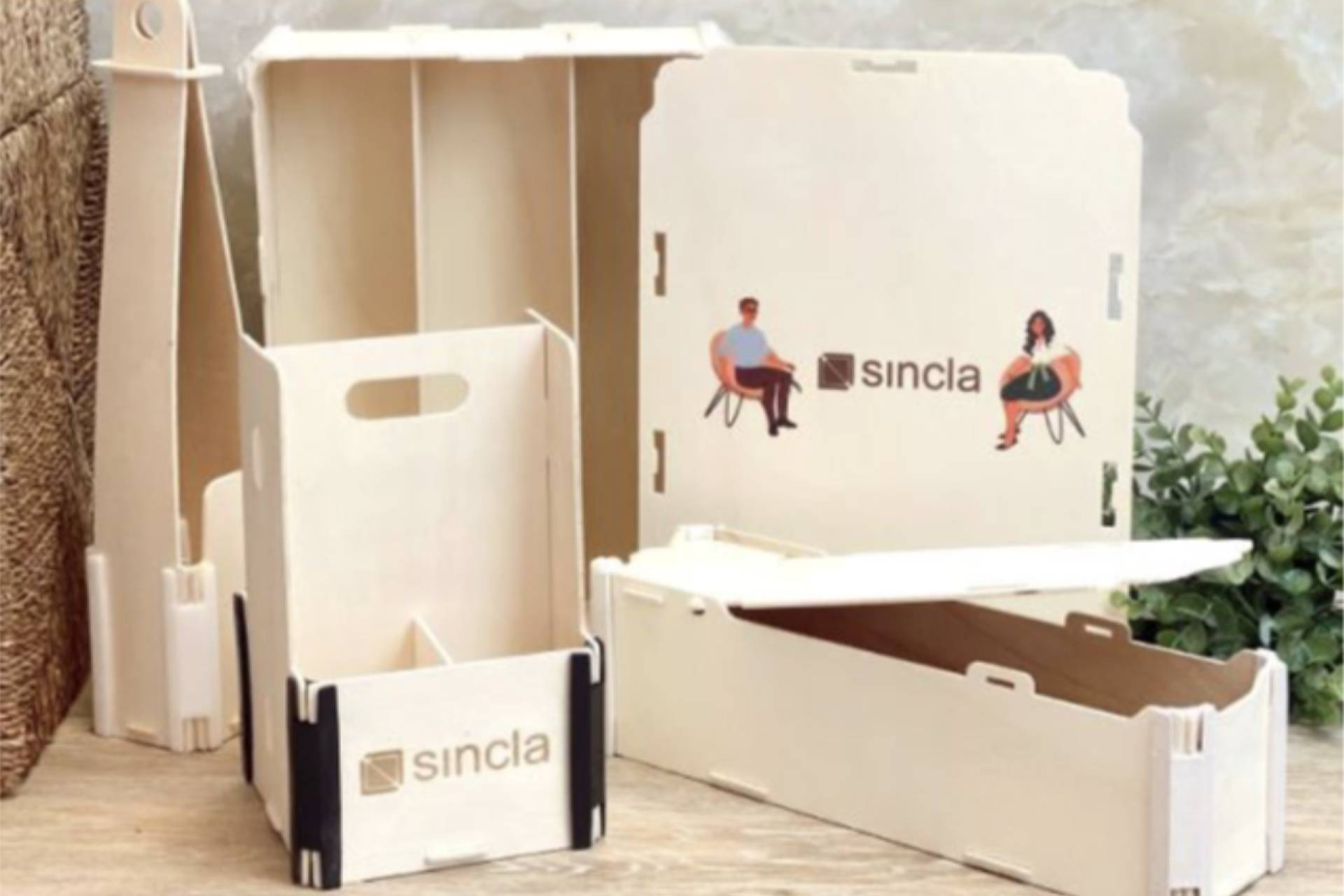 Sincla impulsa un modelo de packaging navideño basado en cajas de madera personalizadas y reutilizables