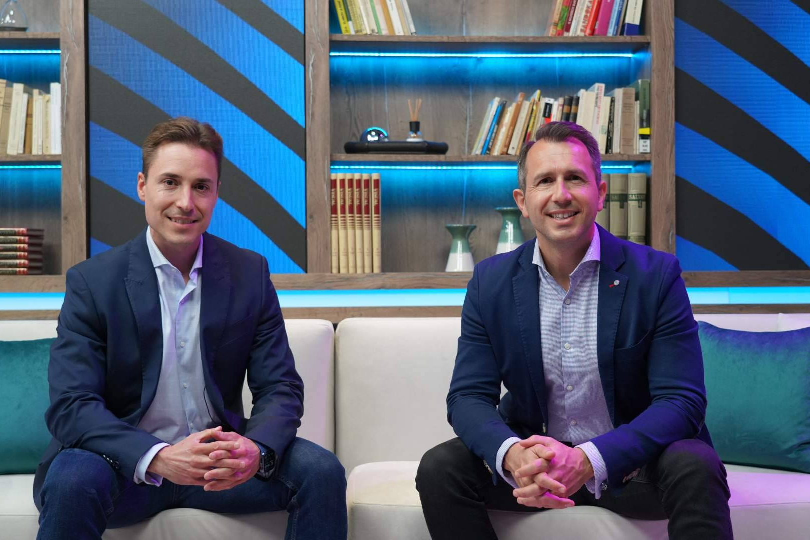 Alfonso y Christian lideran la formación en cierre de ventas de alto valor en el mercado hispanohablante