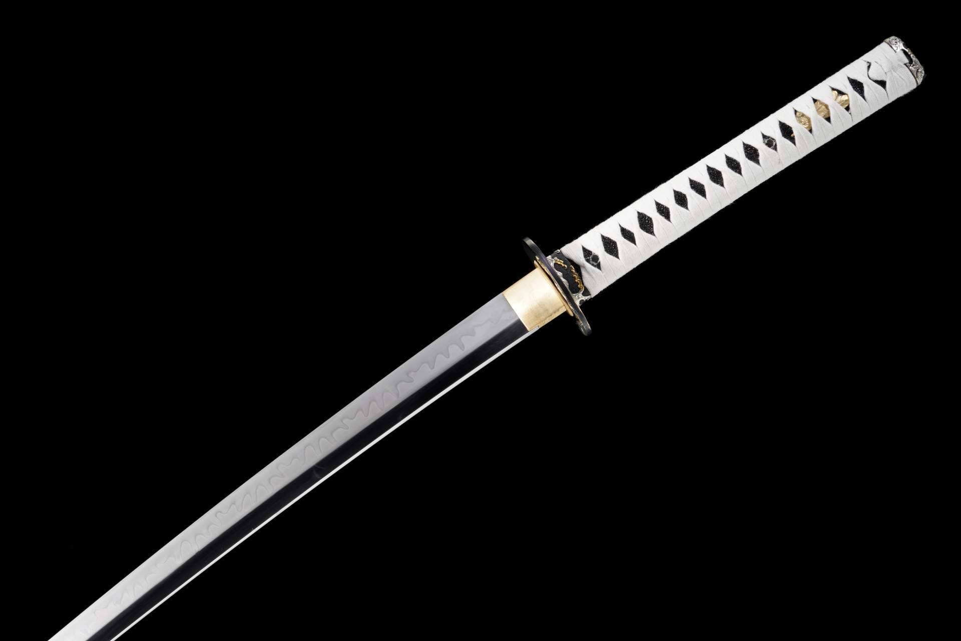 Descubrir la majestuosa Katana Akatsuki; arte, potencia y elegancia