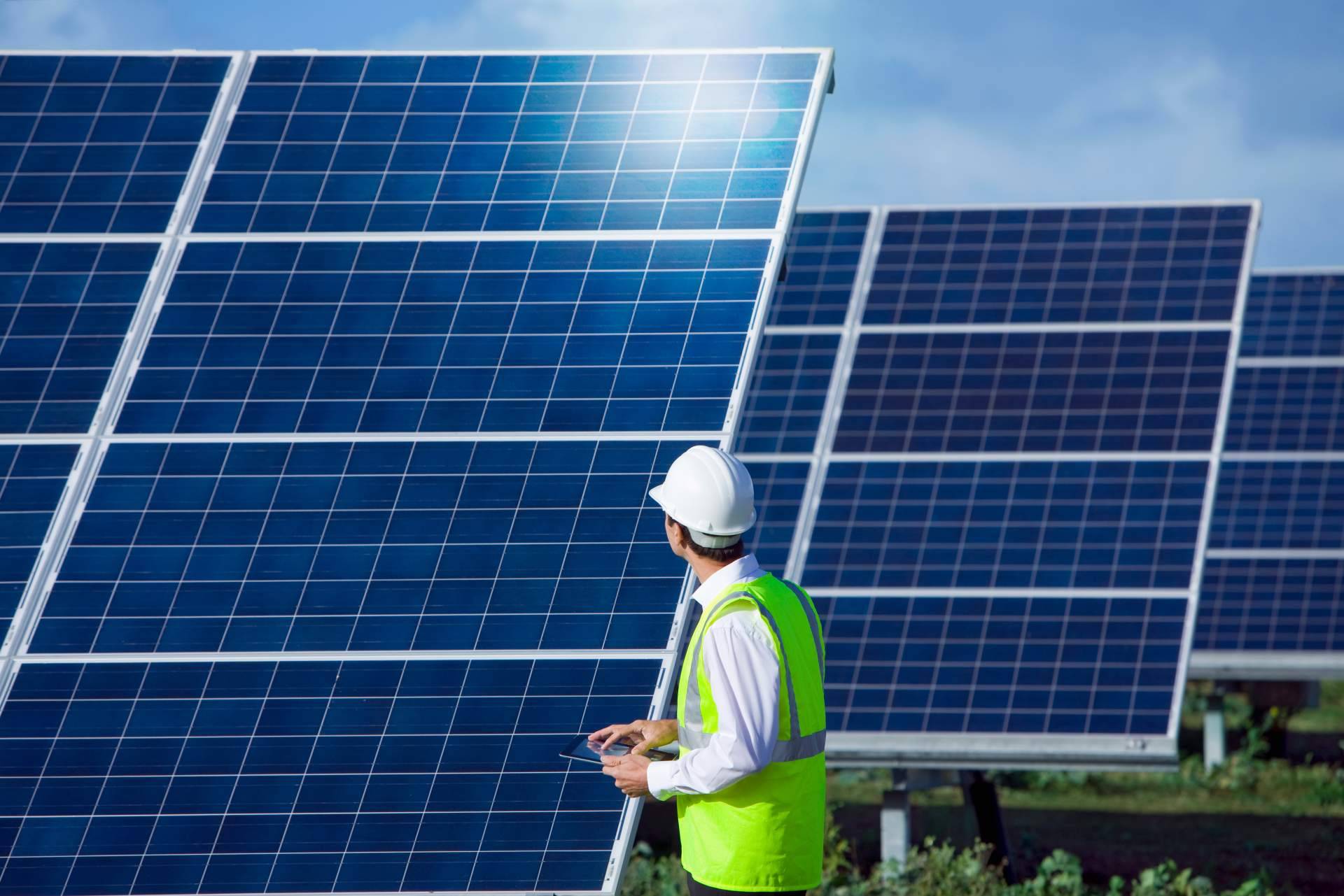 ¿Sigue siendo rentable instalar placas solares en la Comunidad Valenciana en 2025?