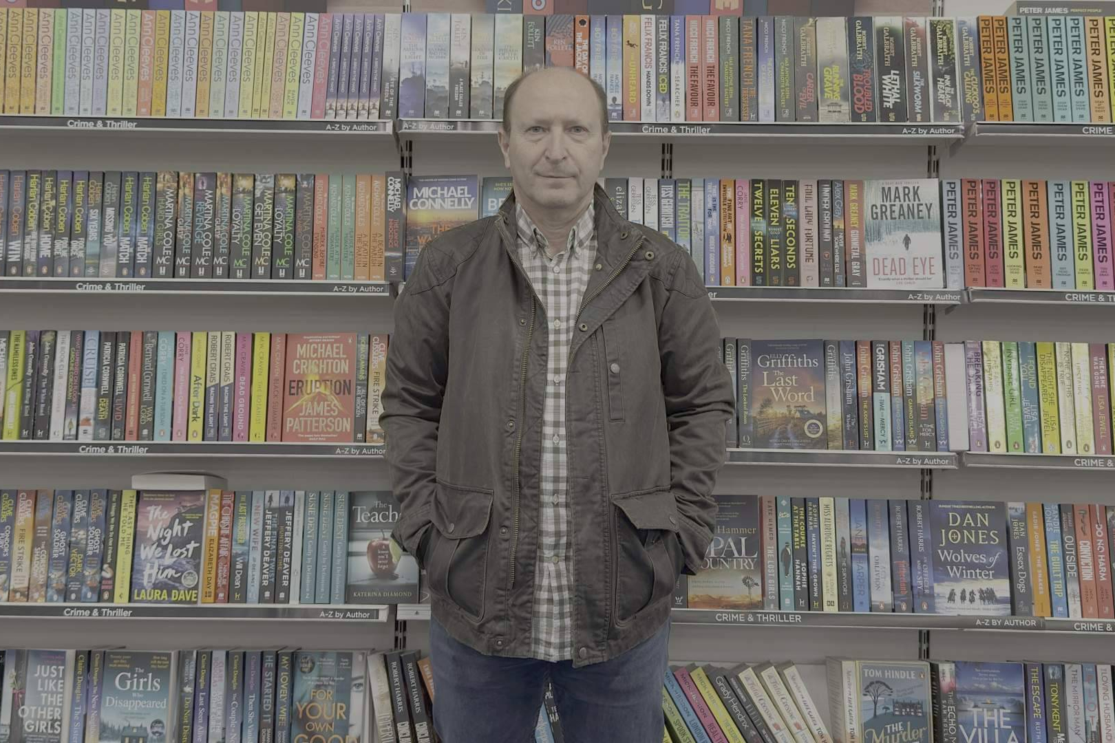 José María López irrumpe en la ficción apocalíptica con ´¿Esperanza? El Inicio´, una novela que combina ciencia, terror y humanidad al límite.