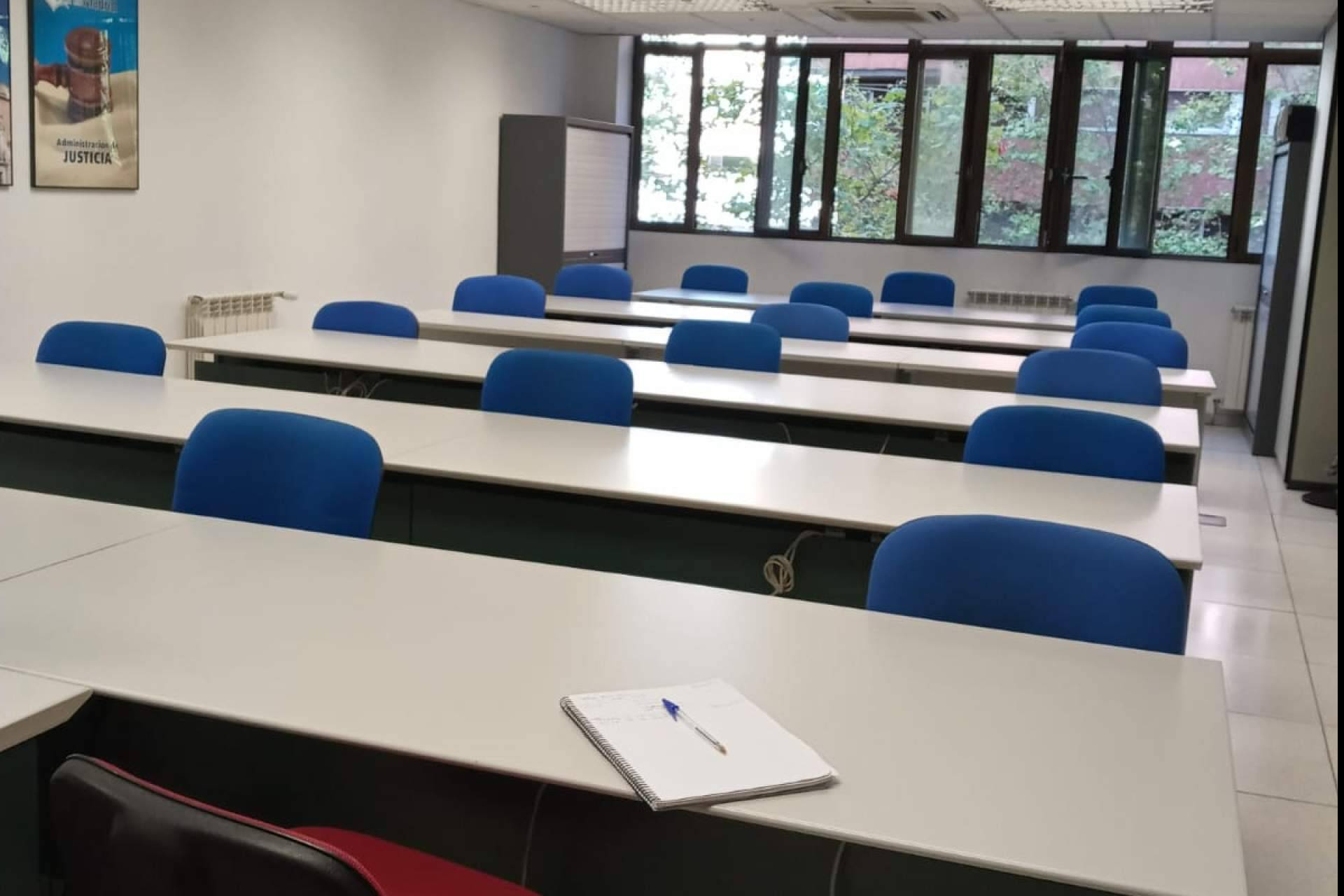 Jurispericia, la academia de oposiciones más antigua de España, continúa formando a futuros funcionarios de Justicia
