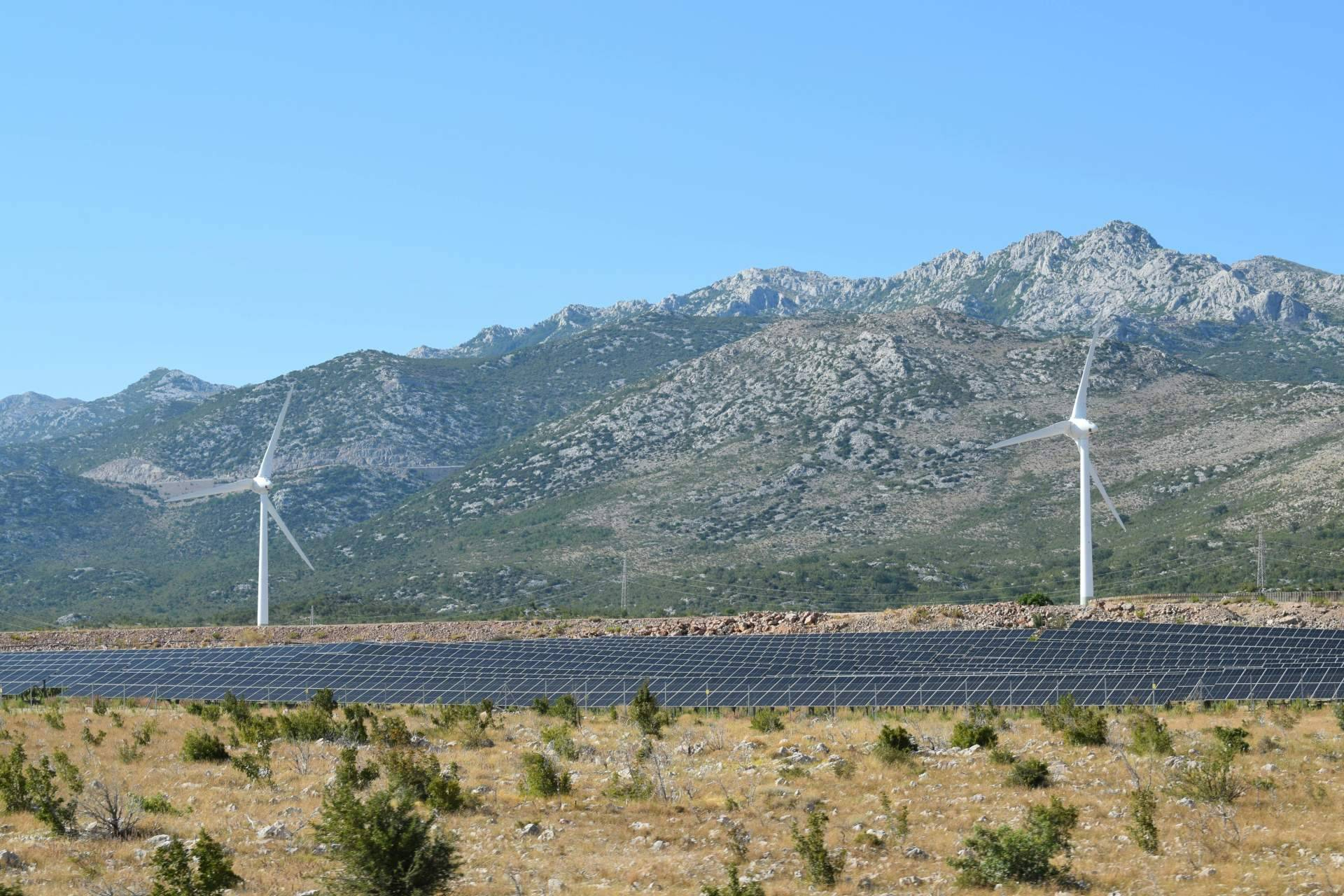 AleaSoft; La Navidad y las renovables presionan a la baja los precios de los mercados eléctricos europeos