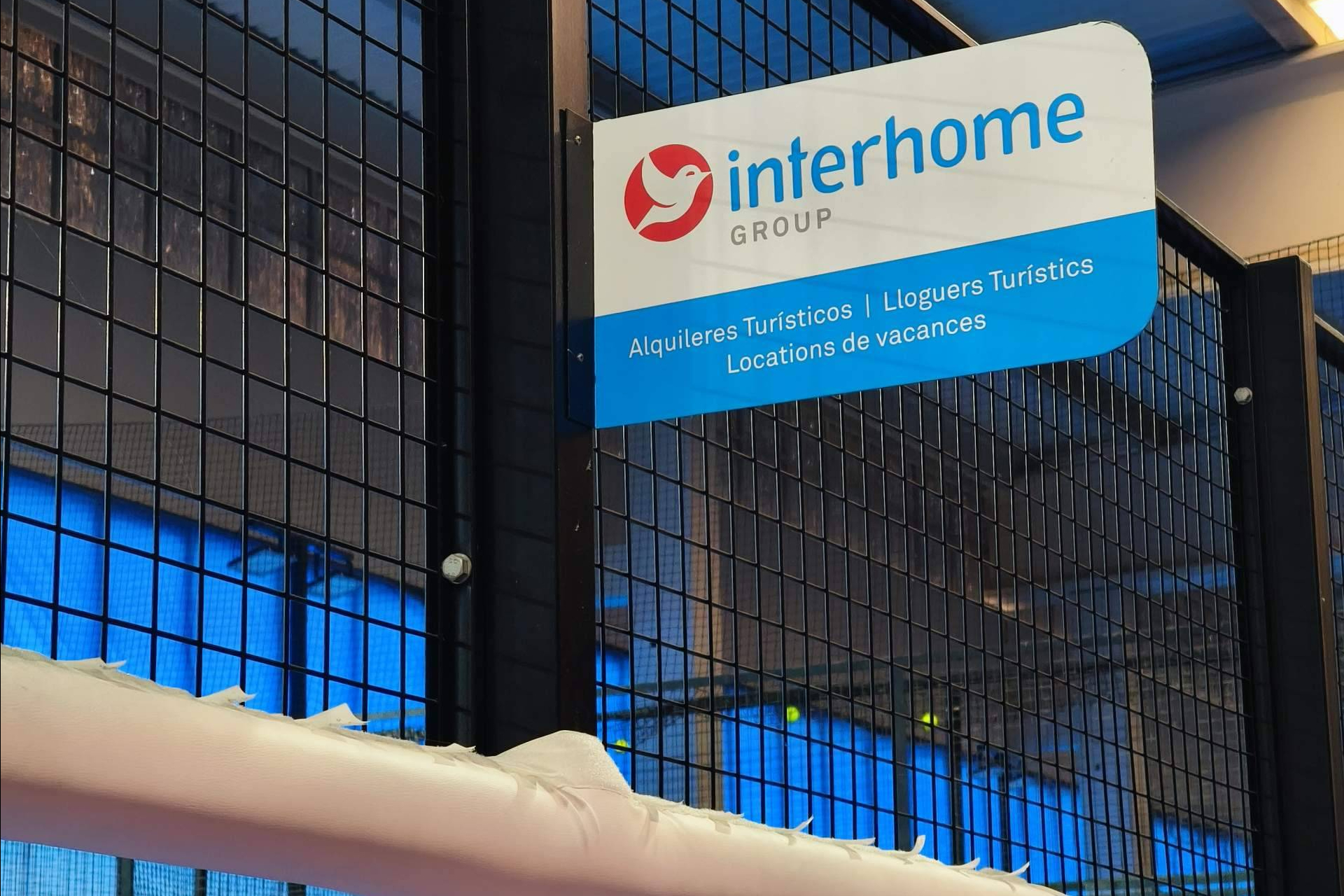 Interhome y Padelnou d’Hospitalet de l’Infant; Una alianza estratégica por el deporte y la comunidad local