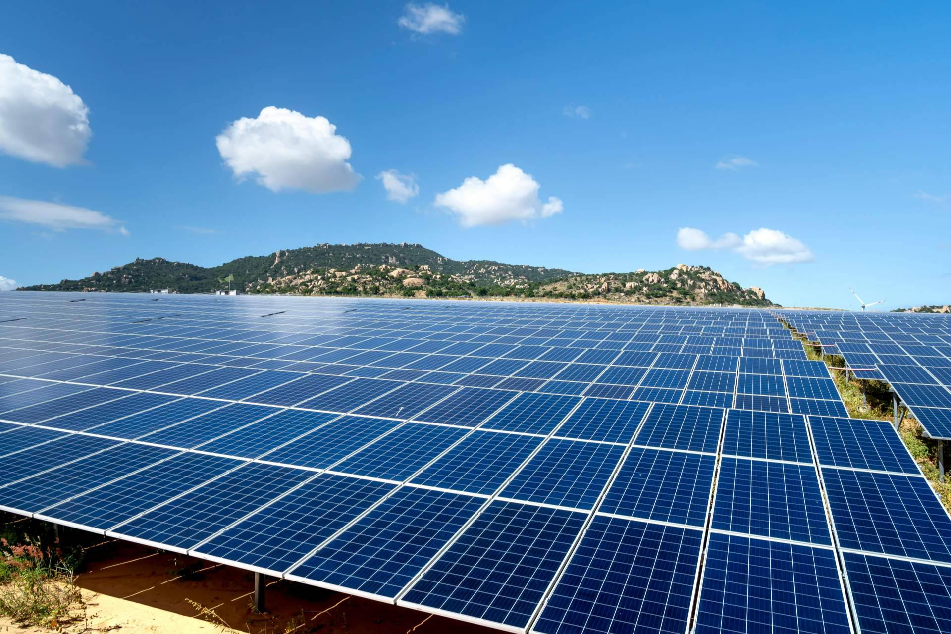 AleaSoft; Los mercados eléctricos europeos registraron precios negativos y picos superiores a 100 €/MWh