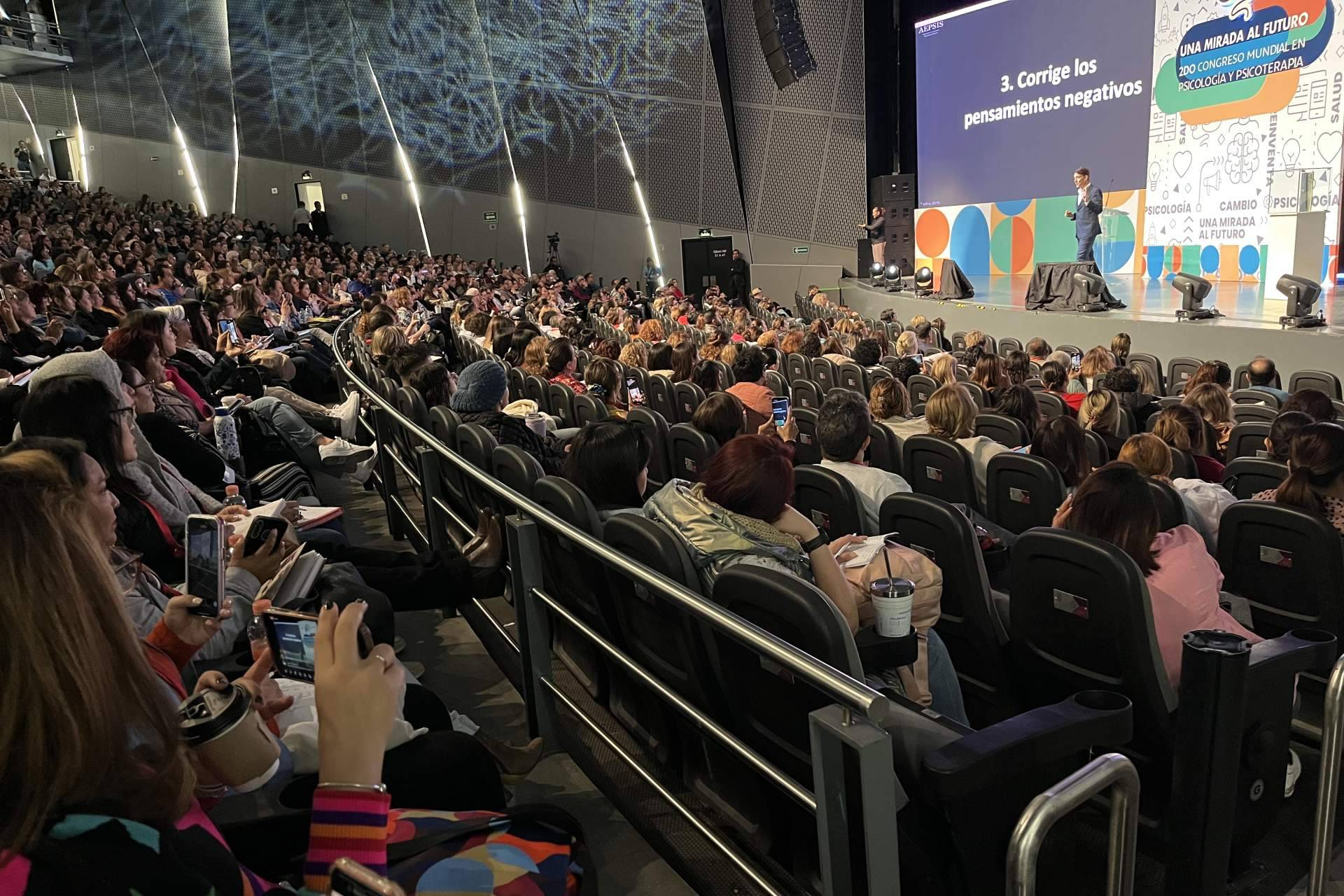 México recibe al psicólogo español Fernando Pena en uno de los congresos mundiales más importantes