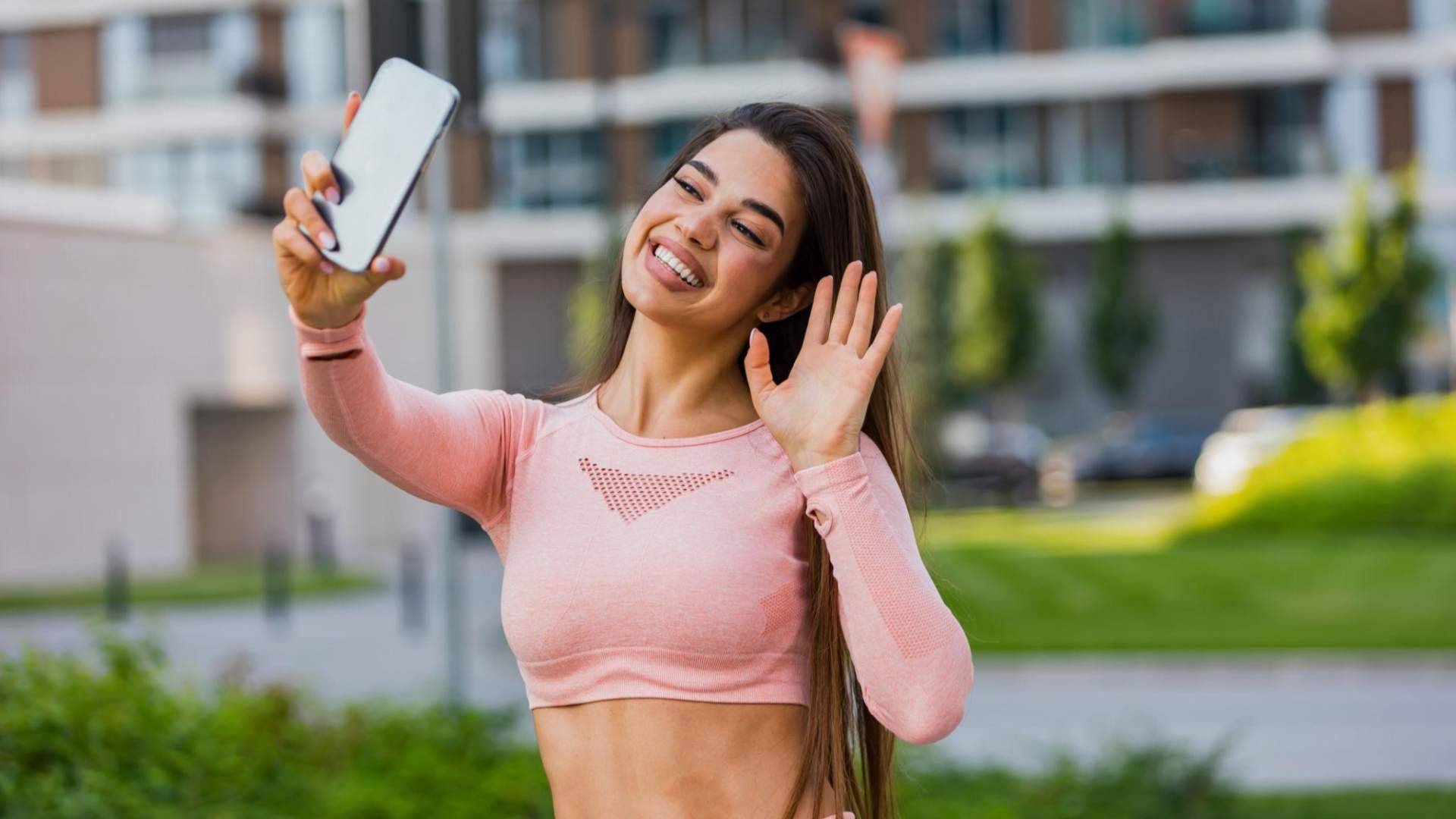 El modelo educativo que está atrayendo a deportistas y creadores digitales