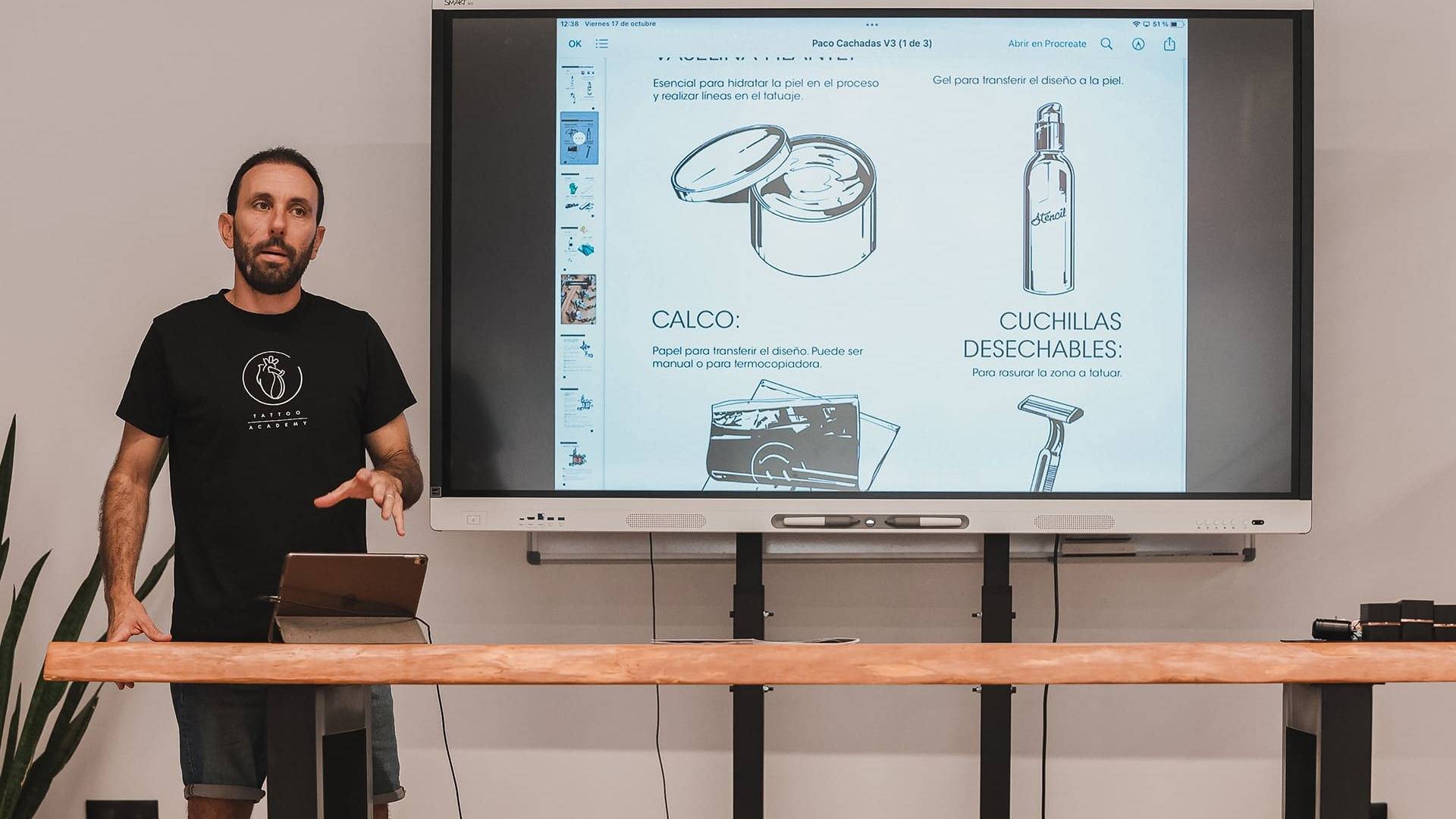 Curso de tatuaje presencial; la importancia de la práctica real para aprender a tatuar