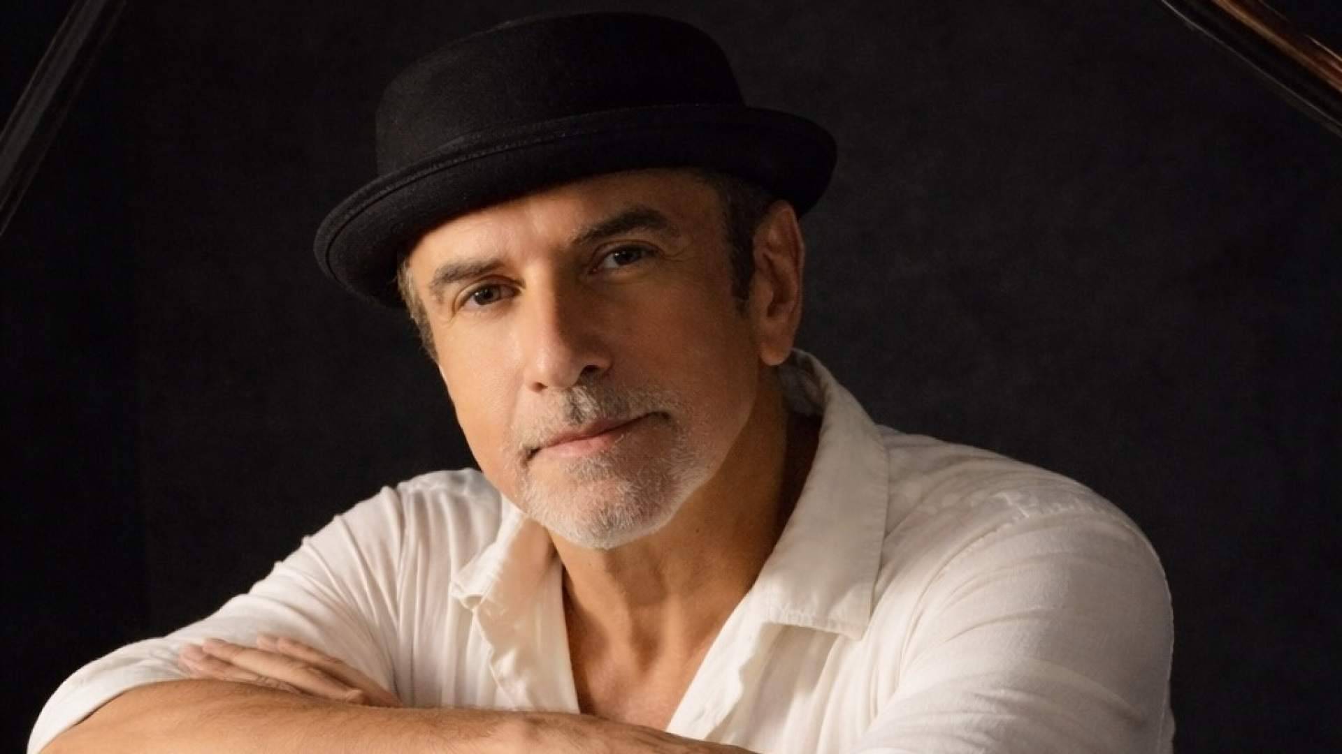 ÁLVARO PEIRE presenta TREN NOCTURNO