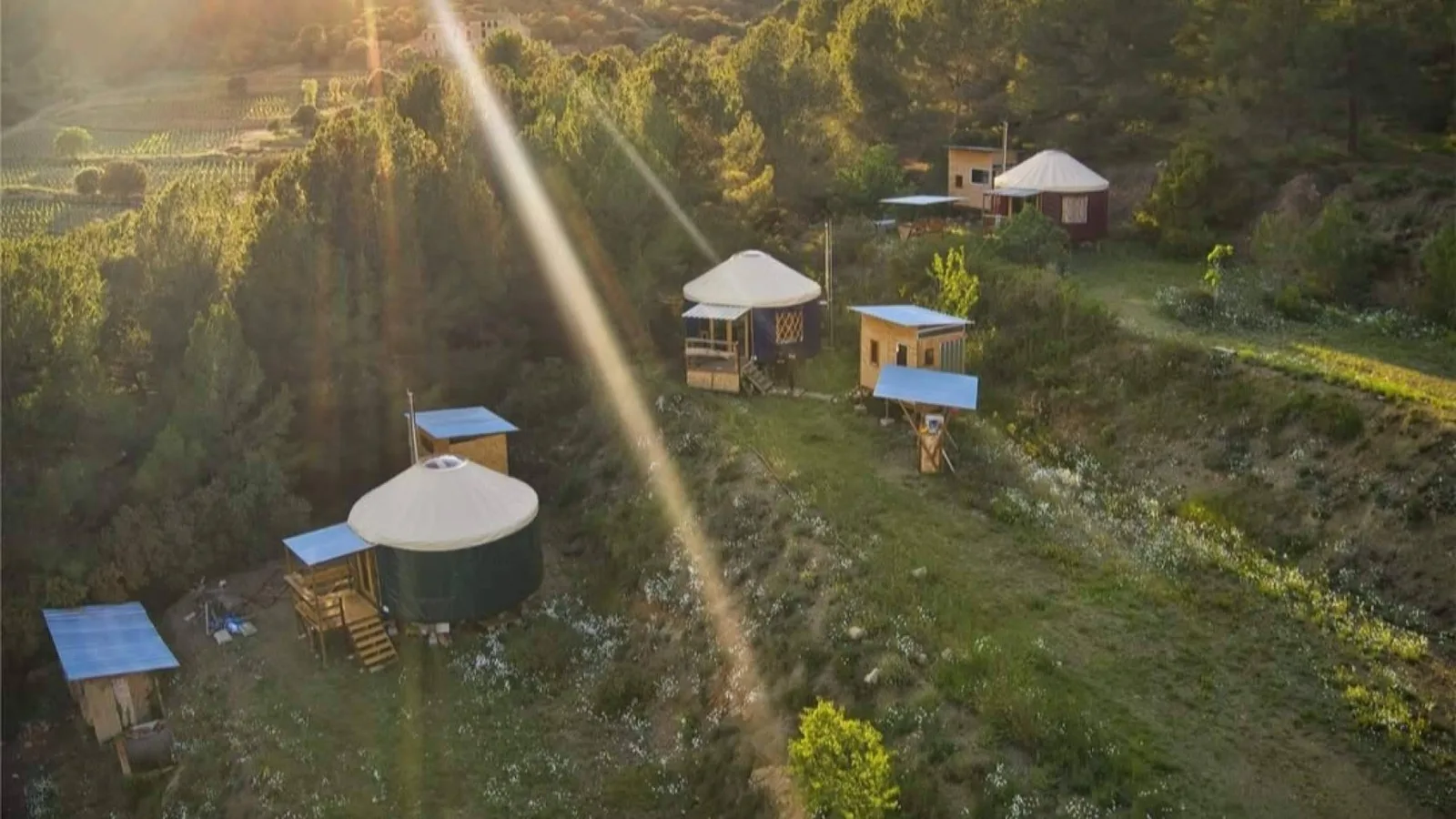 La Yurta Moderna; Una solución alternativa y rápida a la vivienda que se puede montar sin licencia