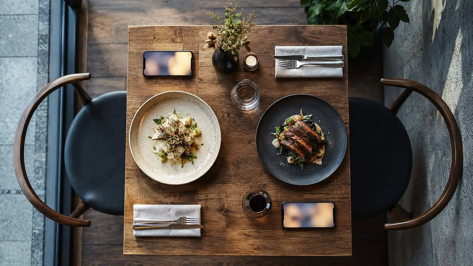 Restaurantes españoles estrenan una carta con IA que permite a toda la mesa pedir junta desde el móvil