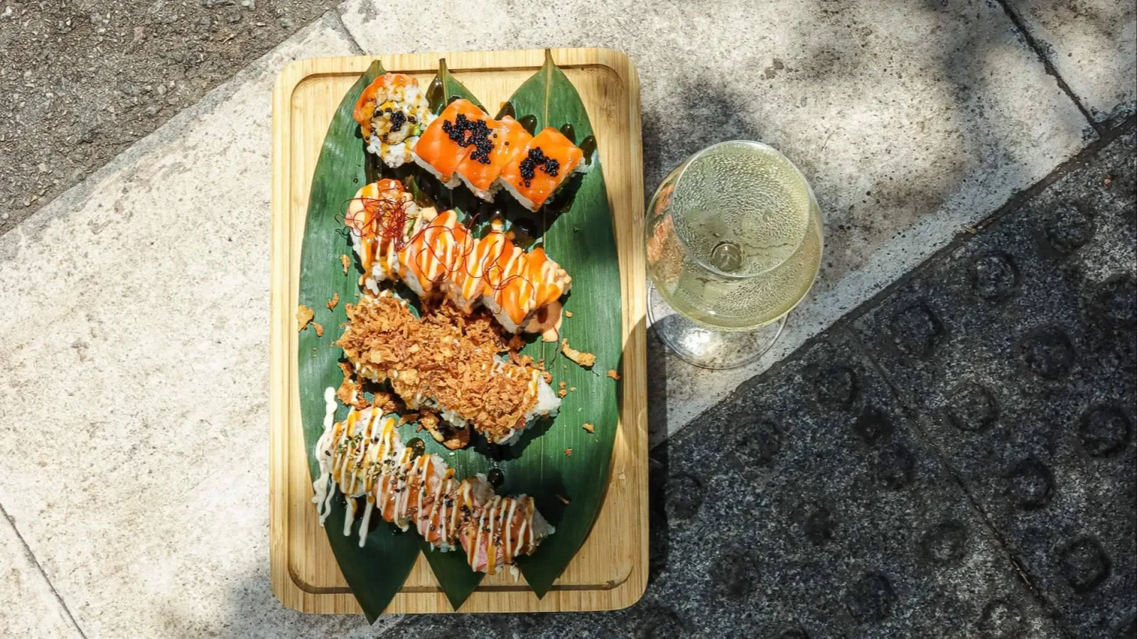 Una propuesta fast good para quienes buscan comida japonesa fresca, cómoda y fácil de integrar en planes